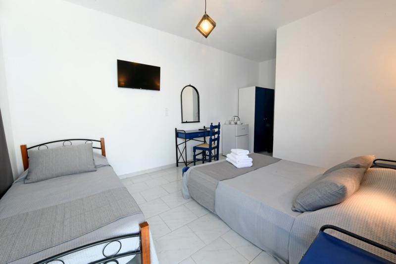 Lunar Santorini Hotel بيريسا المظهر الخارجي الصورة